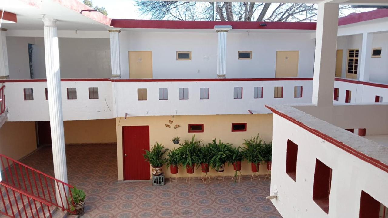 Hotel Rocio Cedral Exterior foto